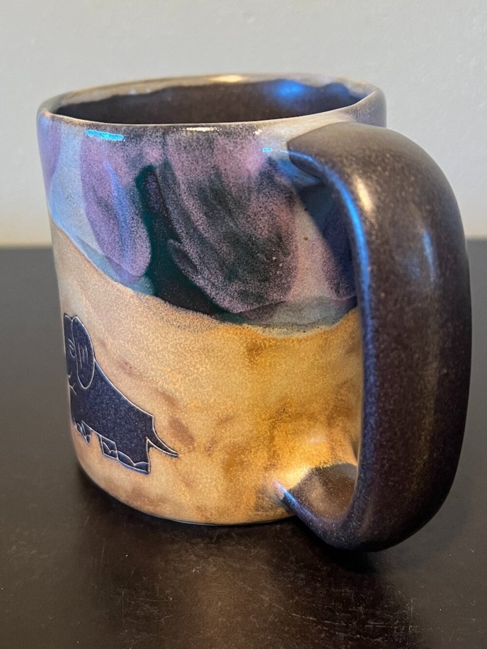 Handcrafted MARA STONEWARE Sgraffito Pottery Etched Elephant Mug Artist Signed - Picture 8 of 12